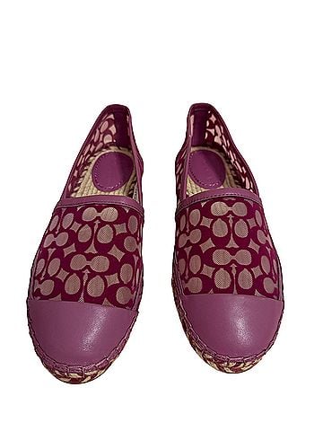 Coach Flats (view 1)