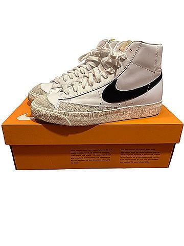 Nike Sneakers (view 1)