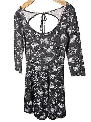 American Eagle Outfitters Casual Dress (view 1)