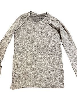 Lululemon Athletica Long Sleeve T-Shirt (view 1)