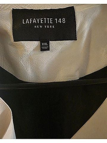 Lafayette 148 New York L Vest (view 1)