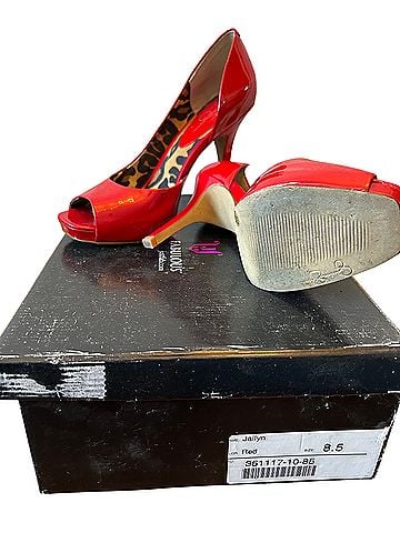 Jessica Simpson Heels (view 2)