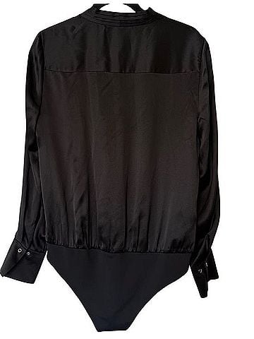 Elie Tahari Long Sleeve T-Shirt (view 2)