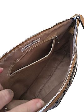 Calvin Klein make up bag Leather Clutch (view 2)