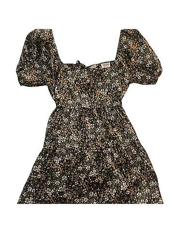 Le Lis Tie Back Floral Dress Casual Dress (view 1)