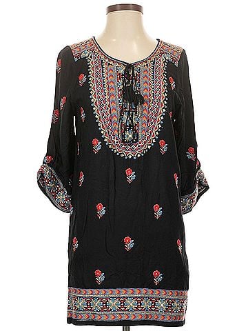 Tolani Long Sleeve Blouse (view 1)