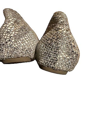 Jessica Simpson Flats (view 2)