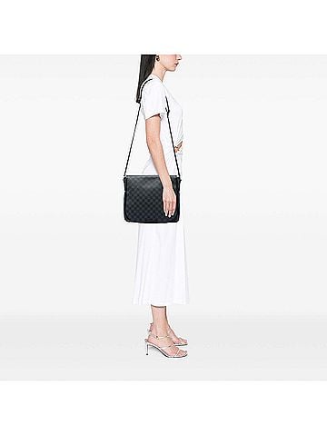 Louis Vuitton Damier Graphite Daniel MM (view 2)