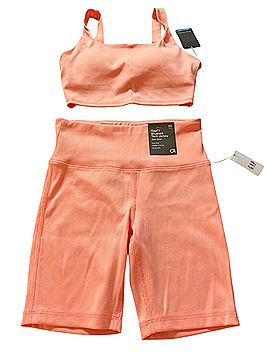 Gap activewear Athletic Shorts (view 2)