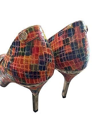J. Renee Bryanne Heels (view 2)