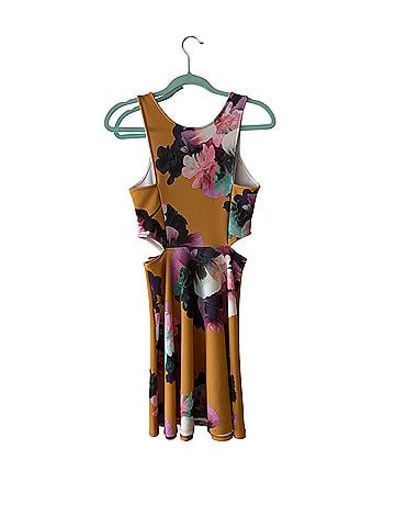Soprano Soprano Casual Dress (view 1)