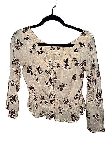 En Creme Blouse (view 1)