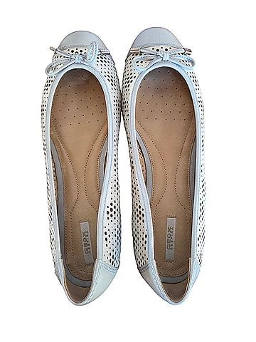 Geox Respira Flats (view 1)