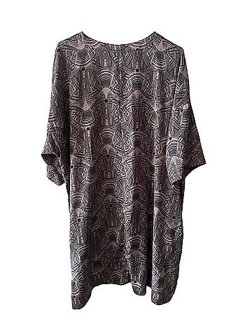 Melissa McCarthy Seven7 Short Sleeve Blouse (view 2)