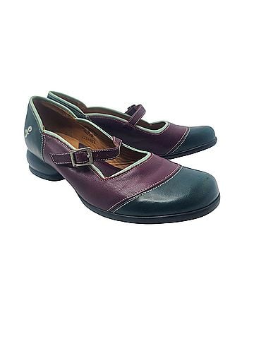John Fluevog Fellowship Sandra Flats (view 1)
