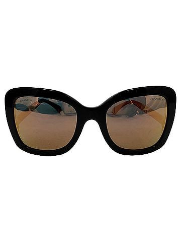 Chanel Chanel CH5370 Sunglasses Oversized Square Frame in Black Acetate (view 1)