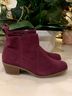Vionic Burgundy Ankle Boots Size 6 - photo 4
