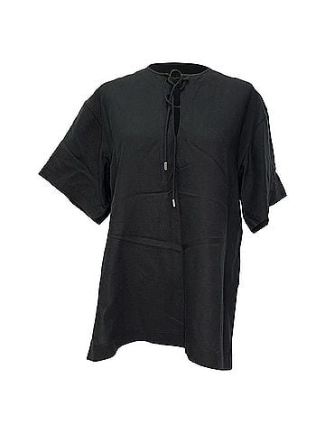 Totême Totême Fluid Tie Oversized Shirt in Black Lyocell (view 1)