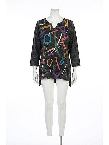 Jess & Jane Highlight Mineral Washed Split V-Neck Tunic in Black (view 1)