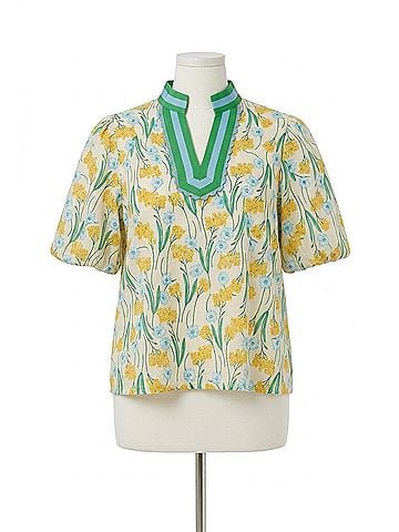 Entro Blooming Garden Contrast Trim Top - Plus in Multi (view 1)