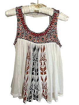 Akemi + Kin Sleeveless Top (view 1)