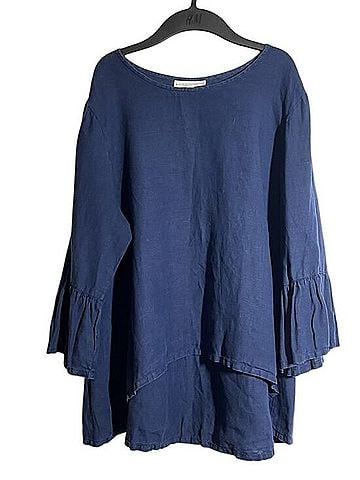 bryn WALKER Long Sleeve T-Shirt (view 1)
