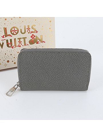 Louis Vuitton Louis Vuitton Taiga Zippy Coin Purse M32617 Leather Wallet/Coin Case, Purse, Men's Wallet (view 1)
