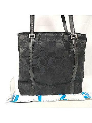 Salvatore Ferragamo Salvatore Ferragamo Gancini Trifoglio Bucket Bag BA-21 1261 Black Nylon x Leather Women's Tote (view 2)