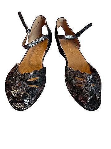 Gentle Souls Kenneth Cole Flats (view 1)