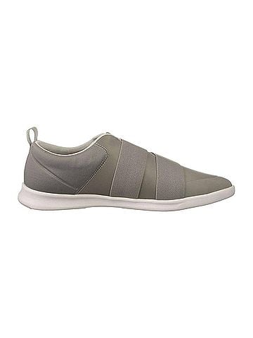 Lacoste Women's Avenir Slip 418 1 Sneaker in Gray (view 1)