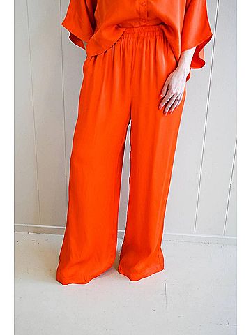 FRNCH Syida Drive Pants in Poppy (view 2)