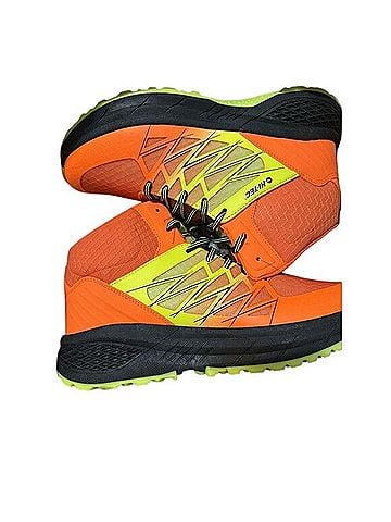 Hi-Tec Ravus Mid Boots (view 1)