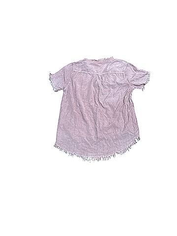 Tea n Rose Short Sleeve Button-Down Shirt (view 2)