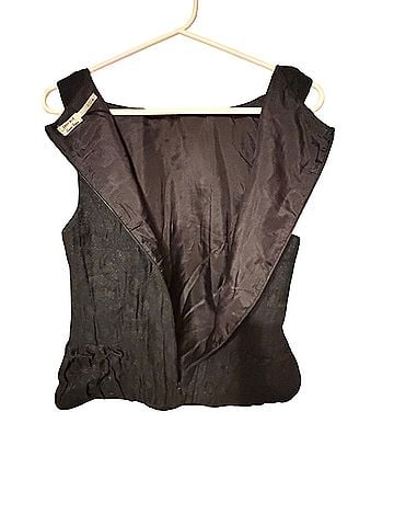 Leon Max Sleeveless Blouse (view 2)