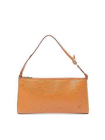 Louis Vuitton Pochette Accessoires 24 (view 1)