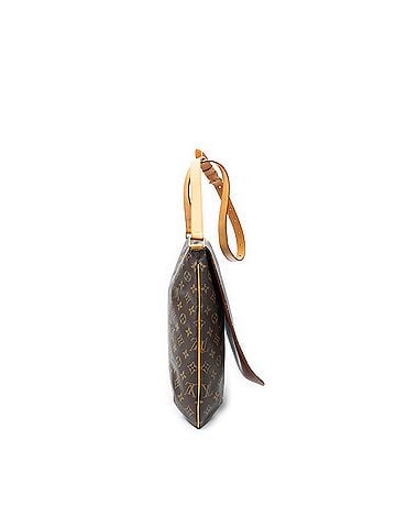 Louis Vuitton Musette (view 2)