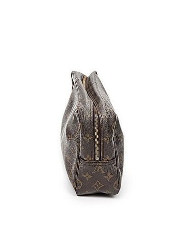 Louis Vuitton Toiletry Pouch GM (view 2)