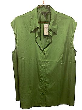 Banana Republic Sleeveless Blouse (view 1)
