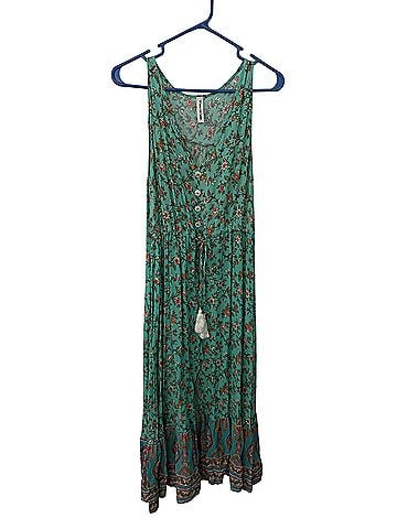Willow & Clay Casual Dress (view 1)