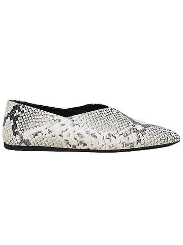 Closed Women's Italian Goatskin Ballerina Flat in Ivory (view 1)