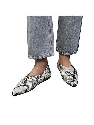 Closed Women's Italian Goatskin Ballerina Flat in Ivory (view 2)