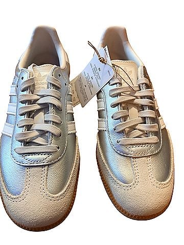 Adidas Sneakers (view 1)