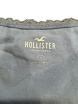 Hollister Short Sleeve Blouse (view 2)