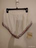 REVOLVE Shorts Size M - photo 4