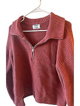 Old Navy Pullover Sweater (view 2)