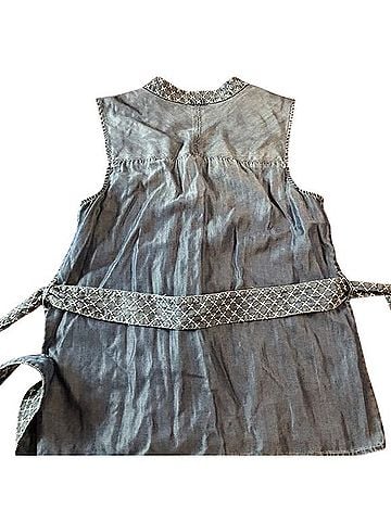 Holding Horses Sleeveless T-Shirt (view 2)