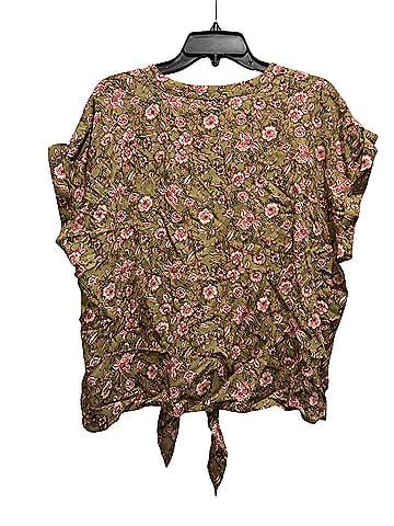 Jessica Simpson Short Sleeve Blouse (view 2)