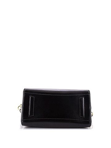 Givenchy Antigona Bag Glazed Leather Medium (view 2)