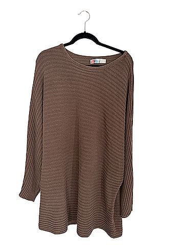 FP BEACH Pullover Sweater (view 1)