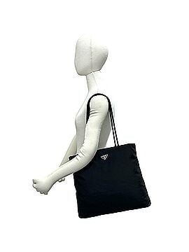 Prada PRADA Prada Triangle Logo Plate Hardware Tessuto Nylon Tote Bag Handbag Business Black 74734 (view 2)